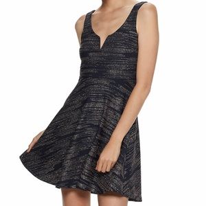 Junior’s v-wire glitter skater dress NWT!